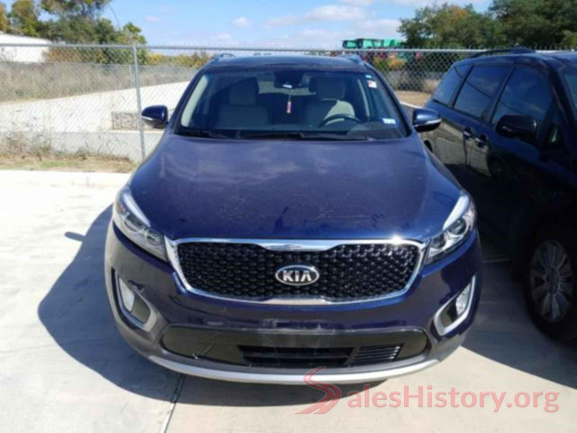 5XYPH4A16HG266263 2017 KIA SORENTO