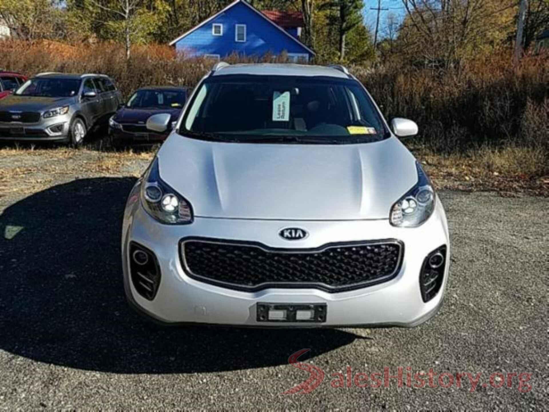 KNDPMCAC0J7393715 2018 KIA SPORTAGE