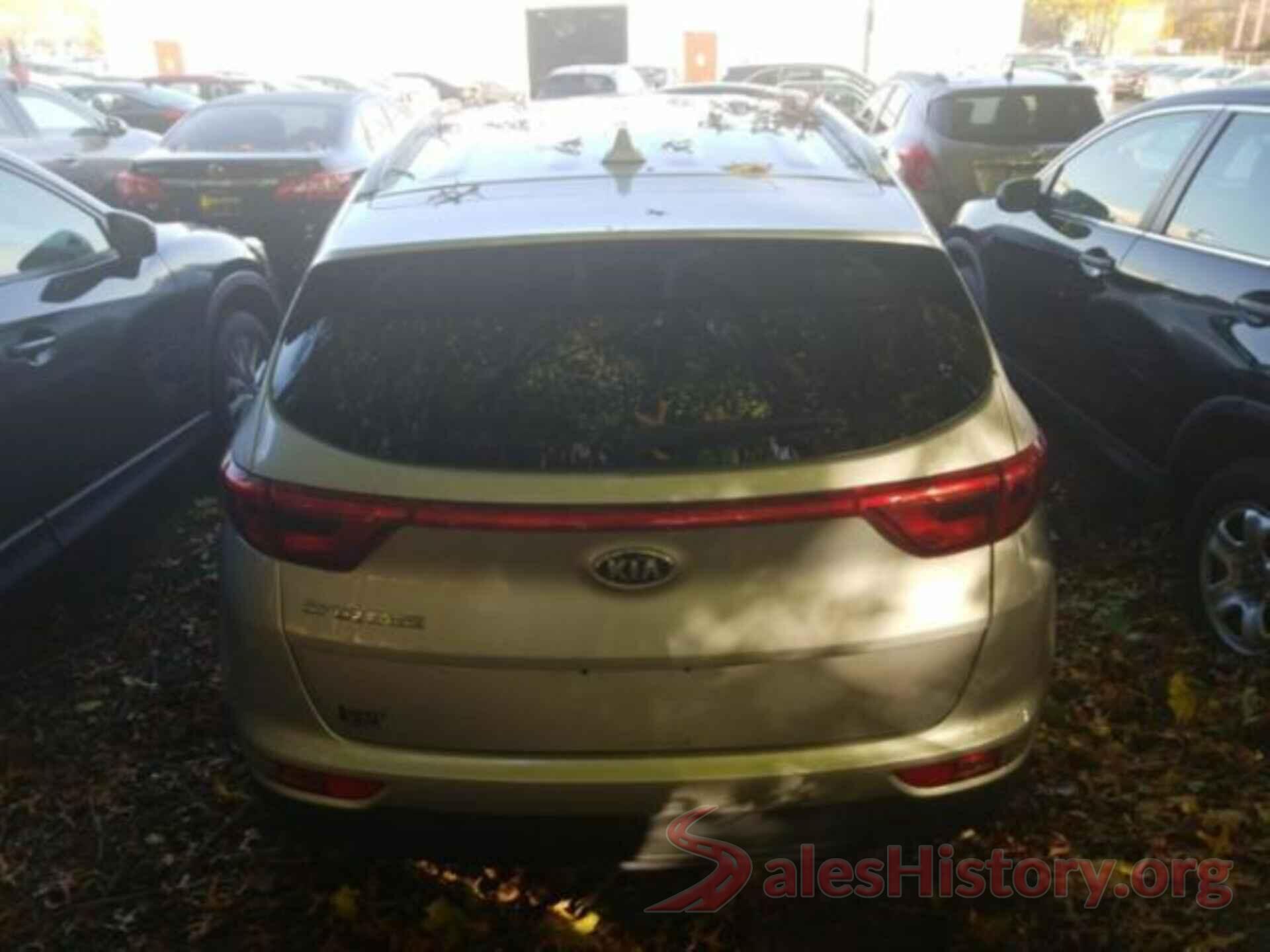 KNDPMCAC4J7414212 2018 KIA SPORTAGE