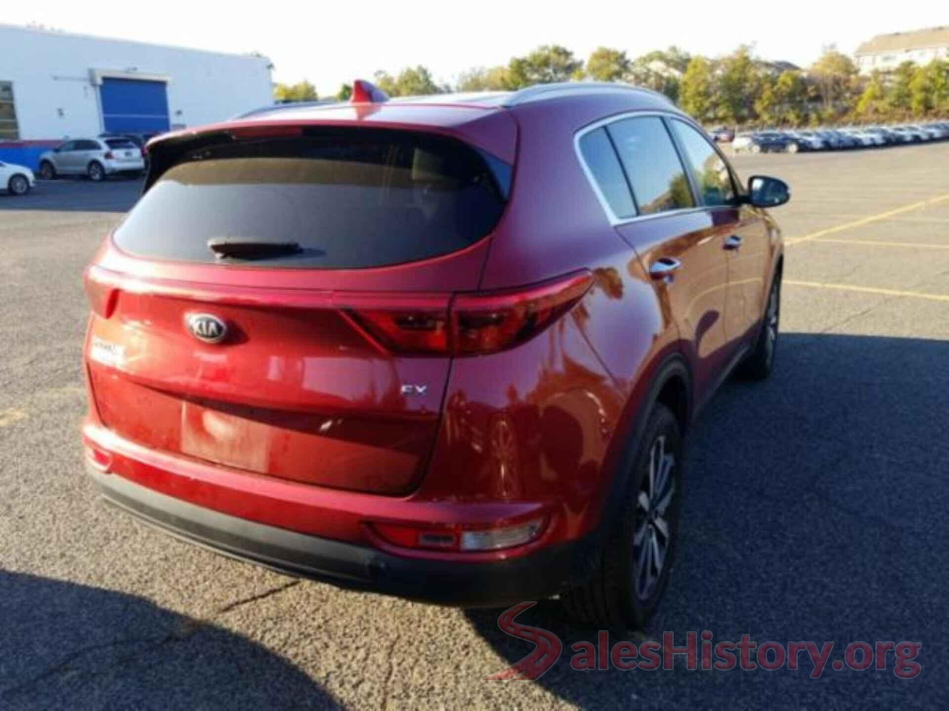 KNDPNCAC2J7369526 2018 KIA SPORTAGE