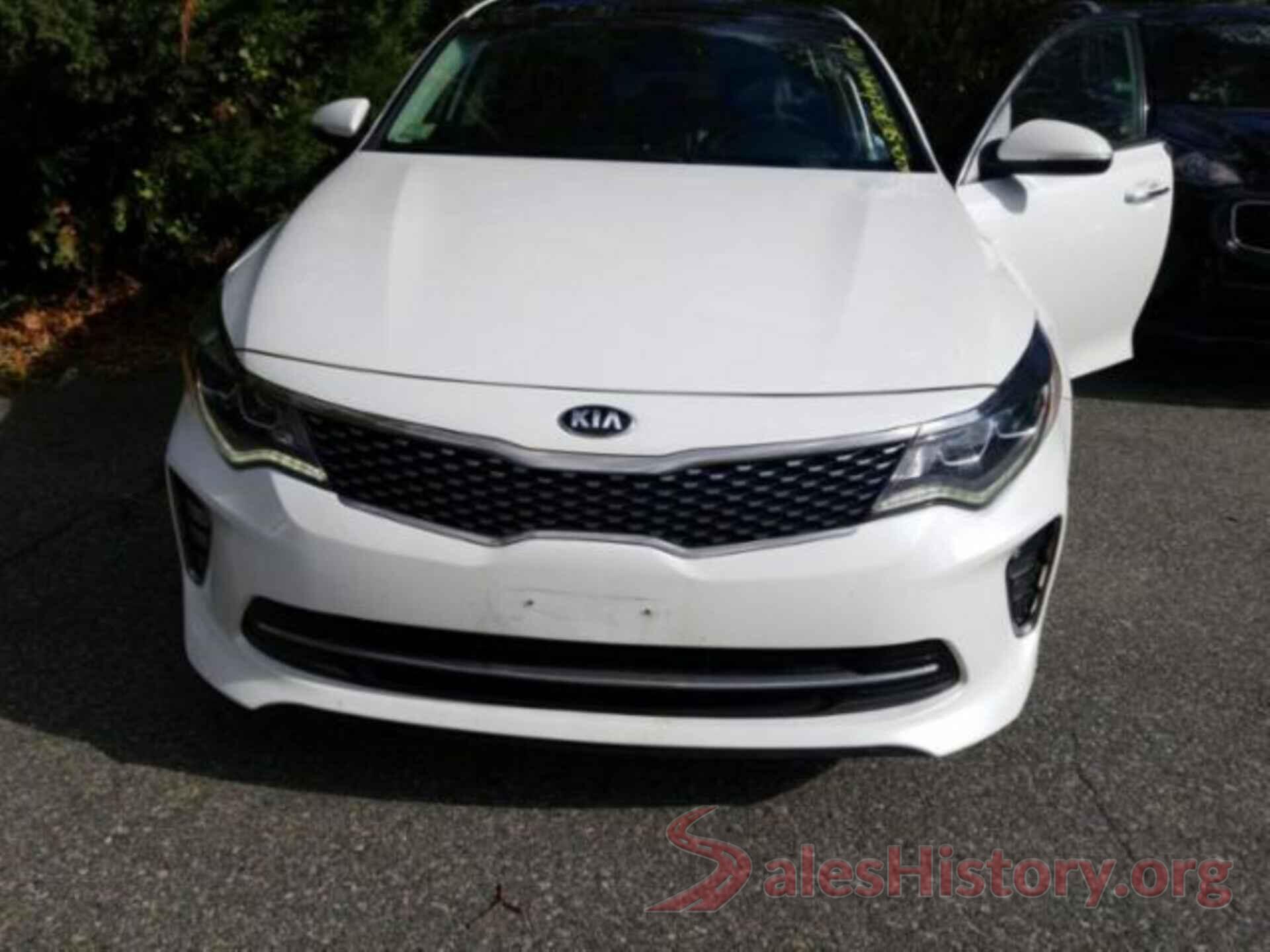 5XXGW4L26JG206666 2018 KIA OPTIMA