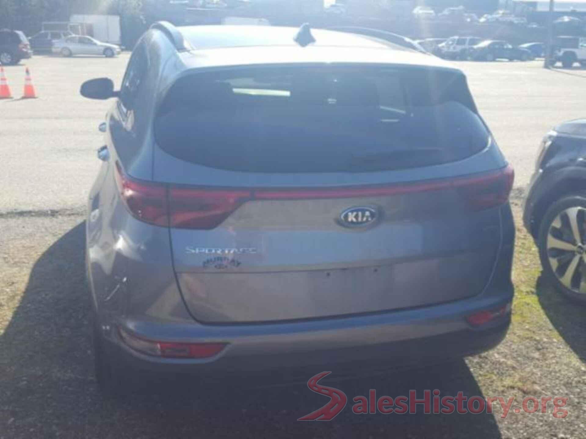 KNDPNCAC7J7369604 2018 KIA SPORTAGE