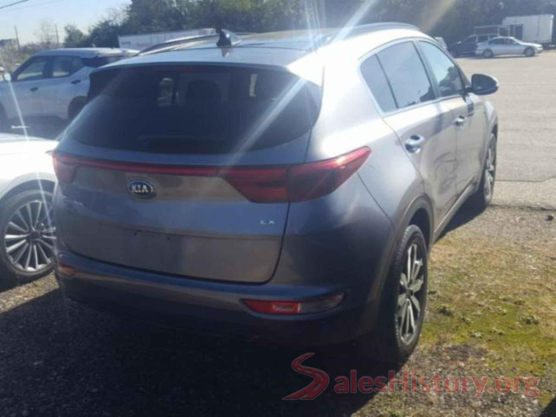 KNDPNCAC7J7369604 2018 KIA SPORTAGE