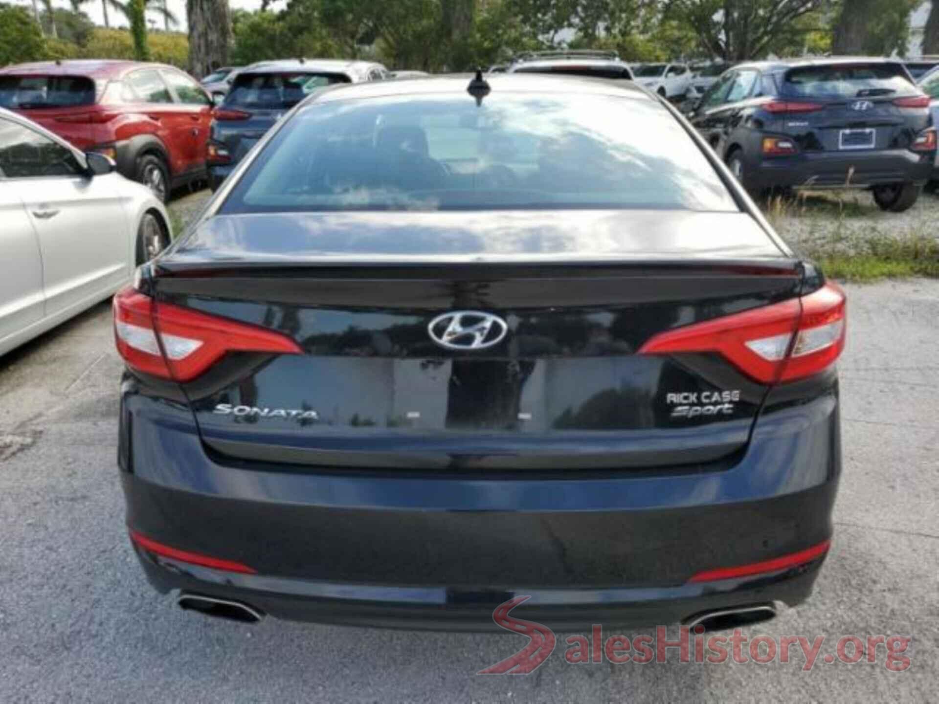 5NPE34AF7HH583642 2017 HYUNDAI SONATA