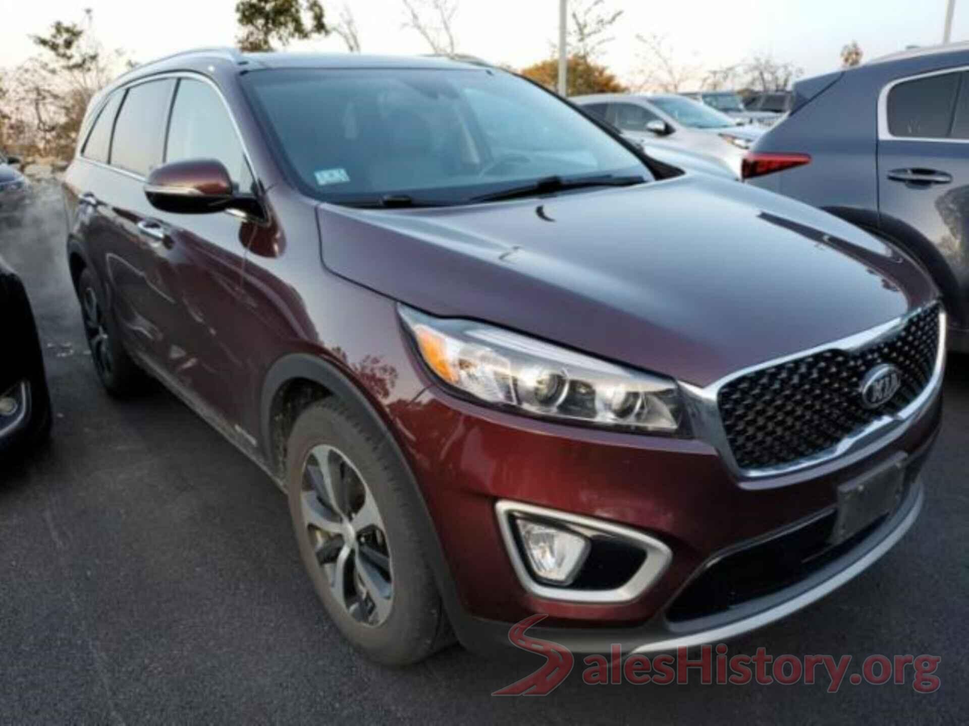 5XYPHDA56JG400861 2018 KIA SORENTO