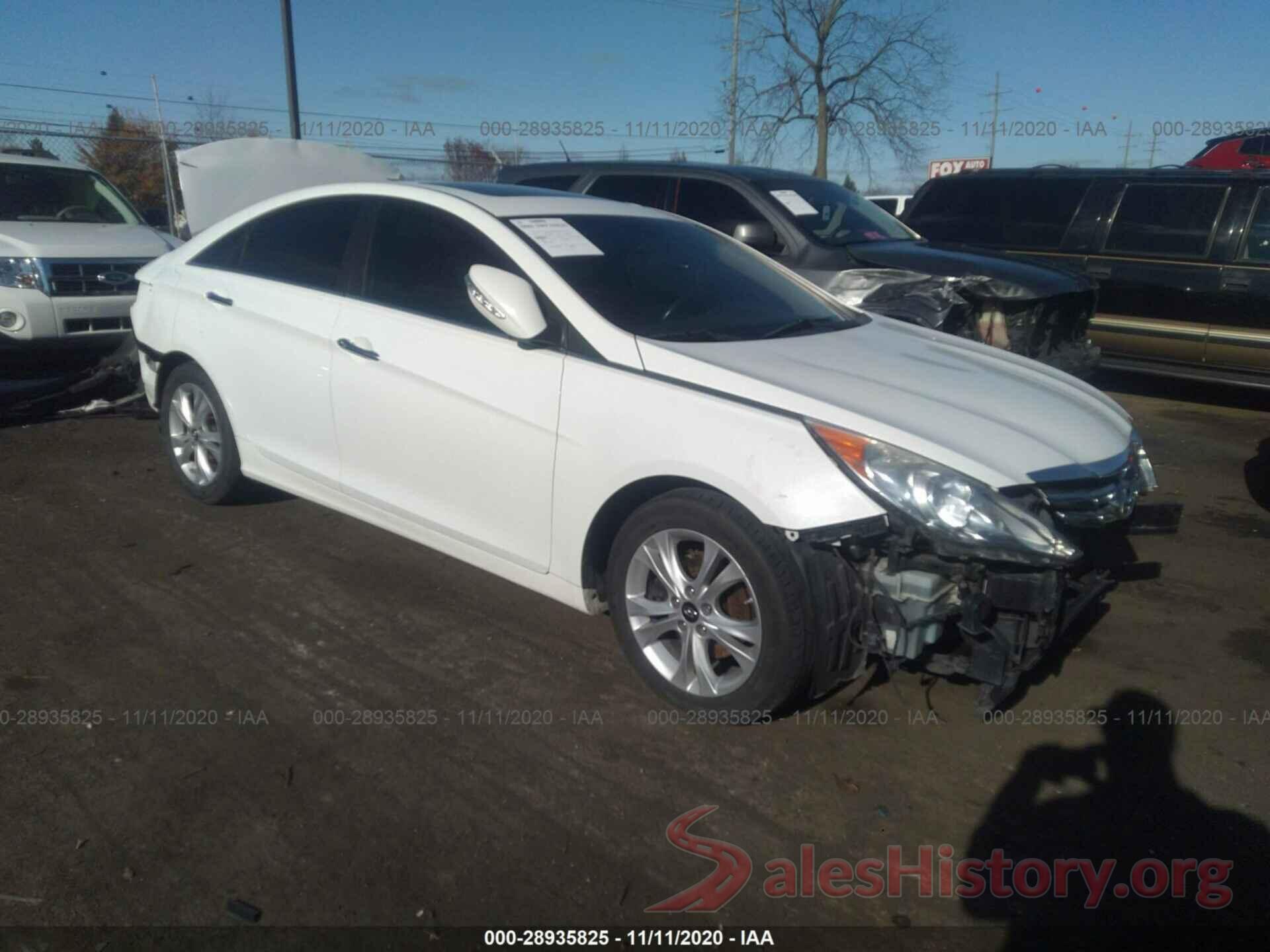 5NPEC4AC6BH264049 2011 HYUNDAI SONATA