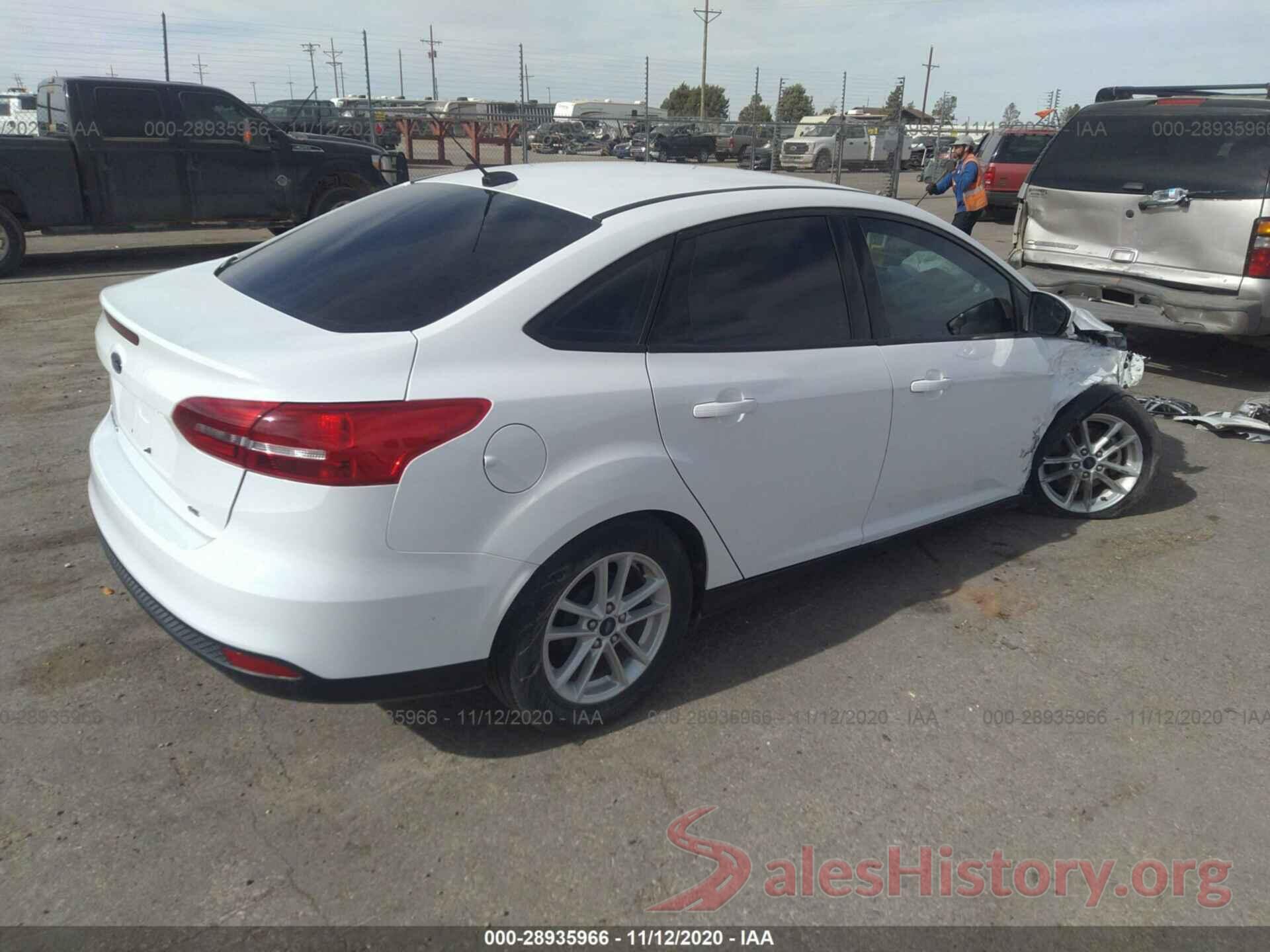 1FADP3F21JL277656 2018 FORD FOCUS