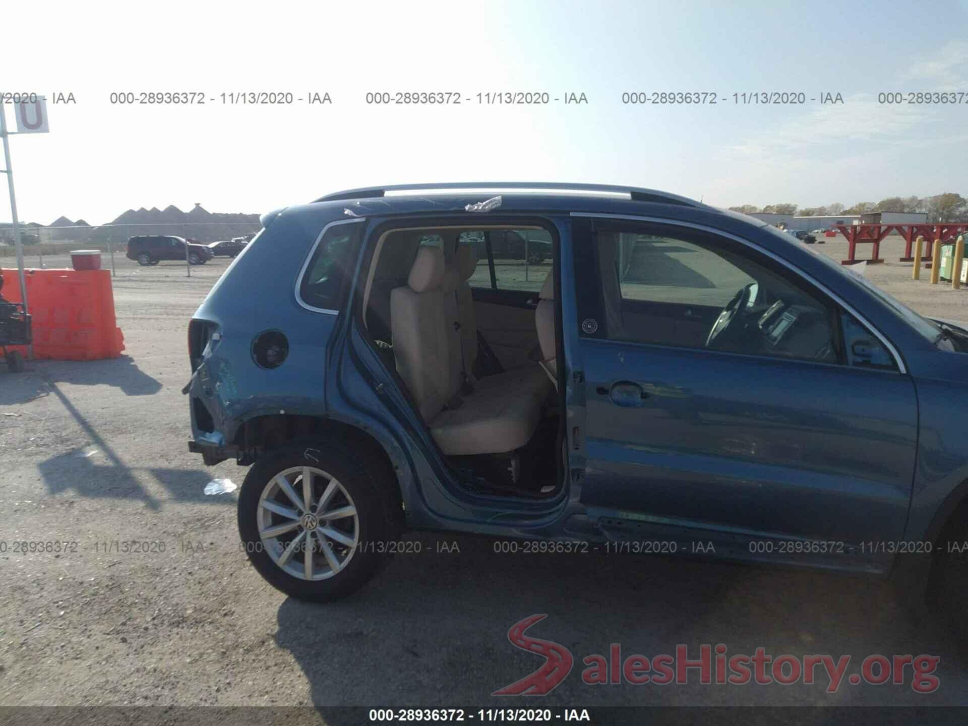 WVGSV7AX5HK008637 2017 VOLKSWAGEN TIGUAN