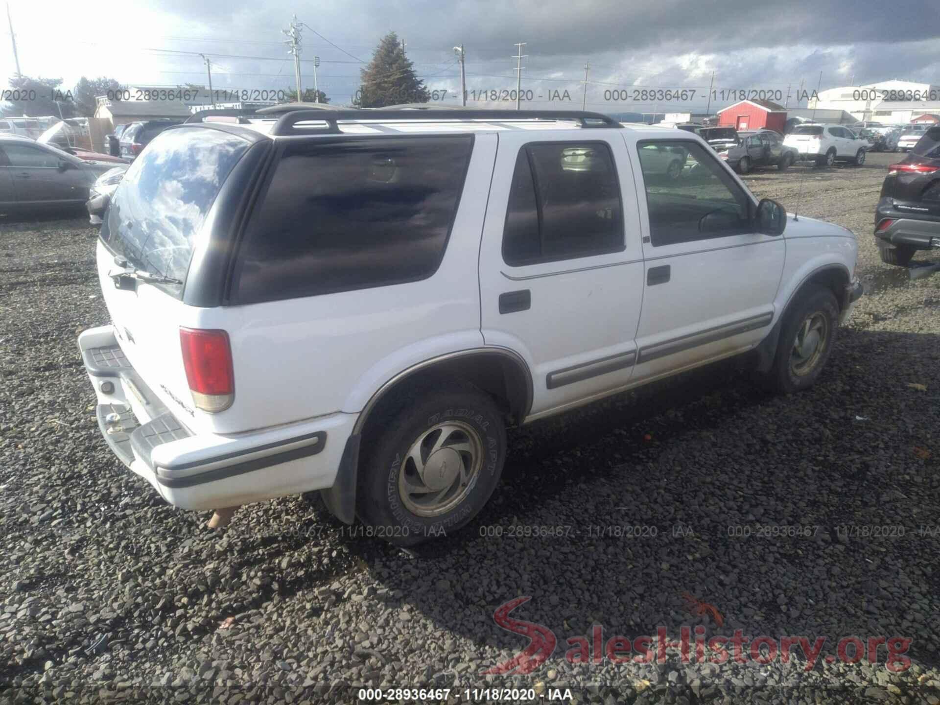 1GNDT13W1W2265920 1998 CHEVROLET BLAZER