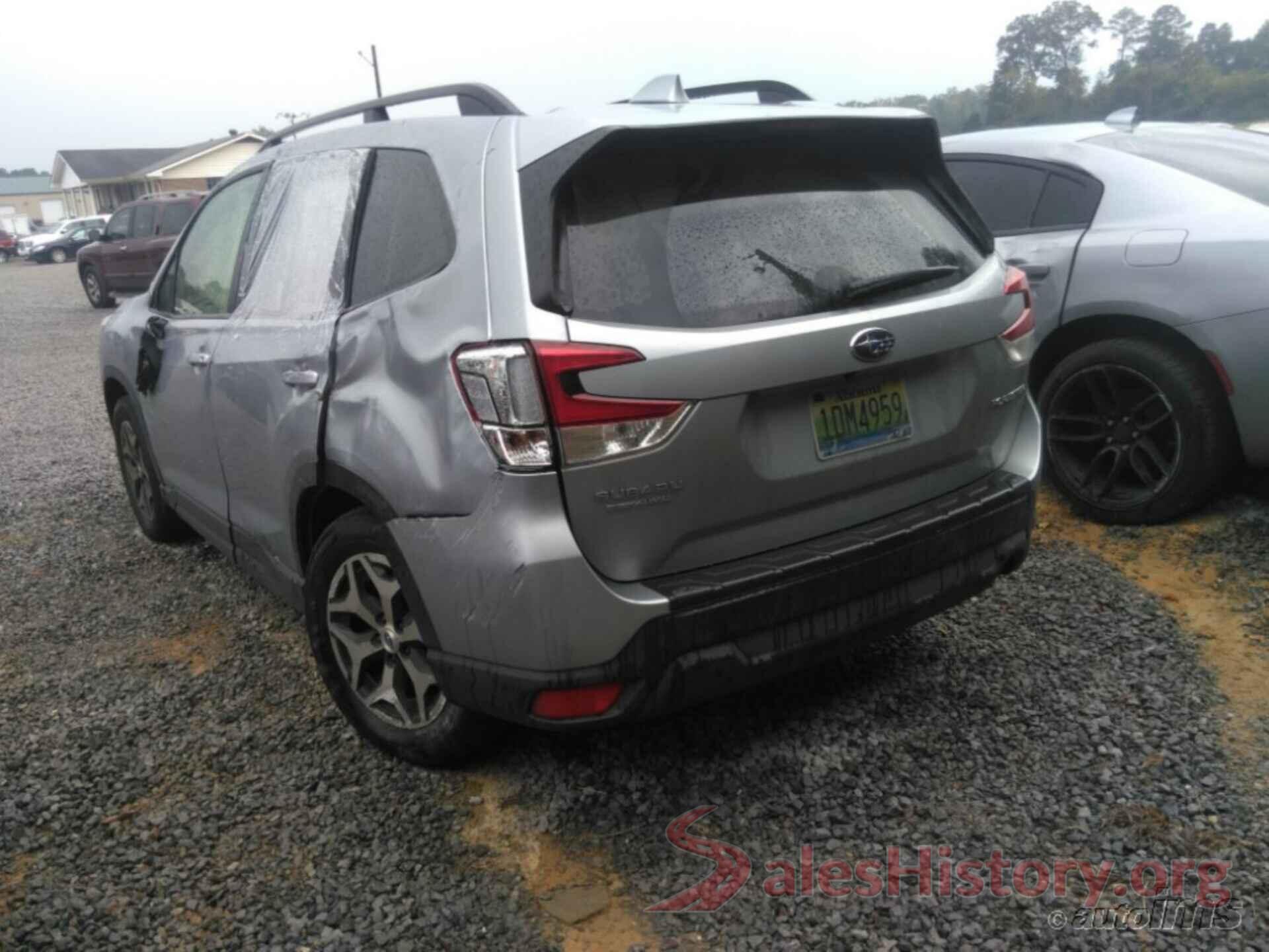 JF2SKAGC6KH565383 2019 SUBARU FORESTER