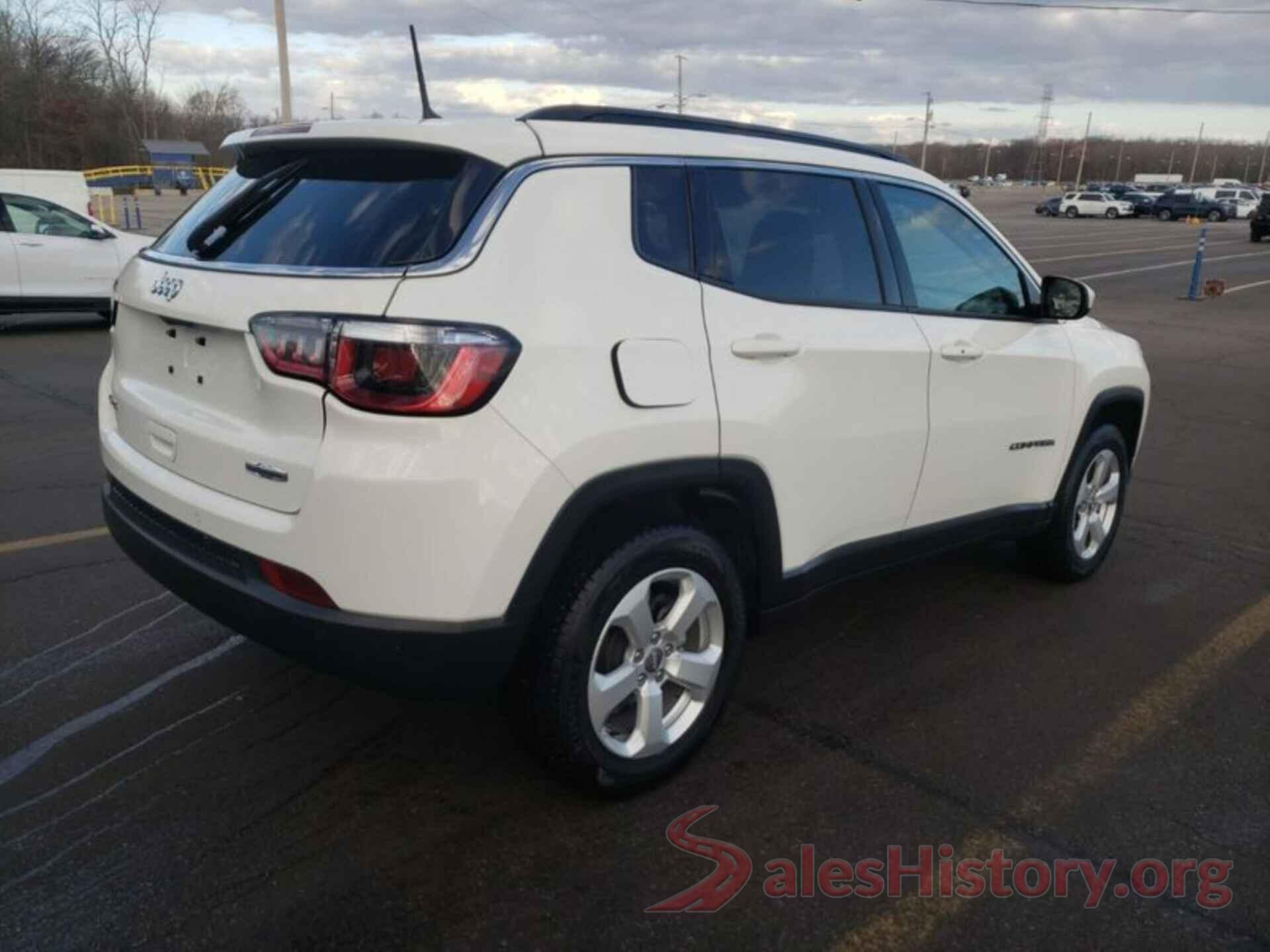 3C4NJDBB9JT391145 2018 JEEP COMPASS