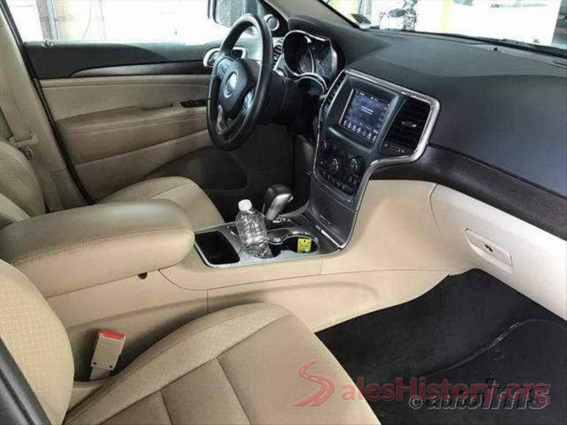 1C4RJFAG2JC393714 2018 JEEP GRAND CHEROKEE