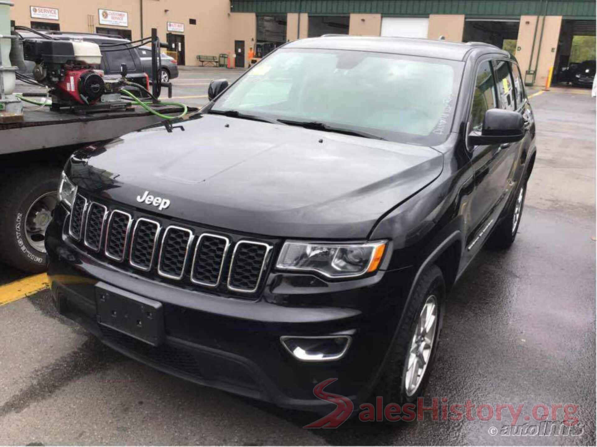 1C4RJFAG2JC393714 2018 JEEP GRAND CHEROKEE