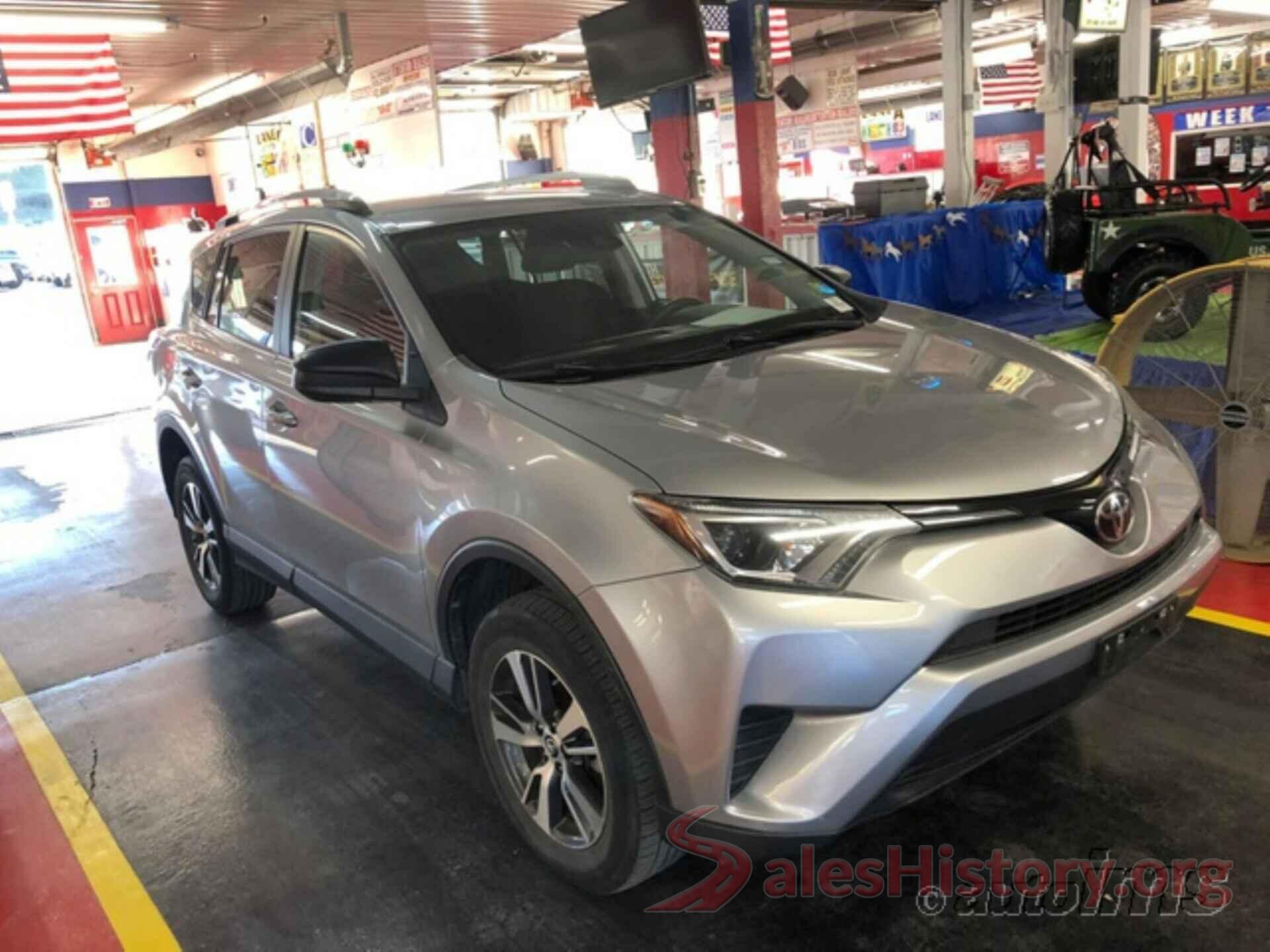 2T3ZFREV6HW340503 2017 TOYOTA RAV4