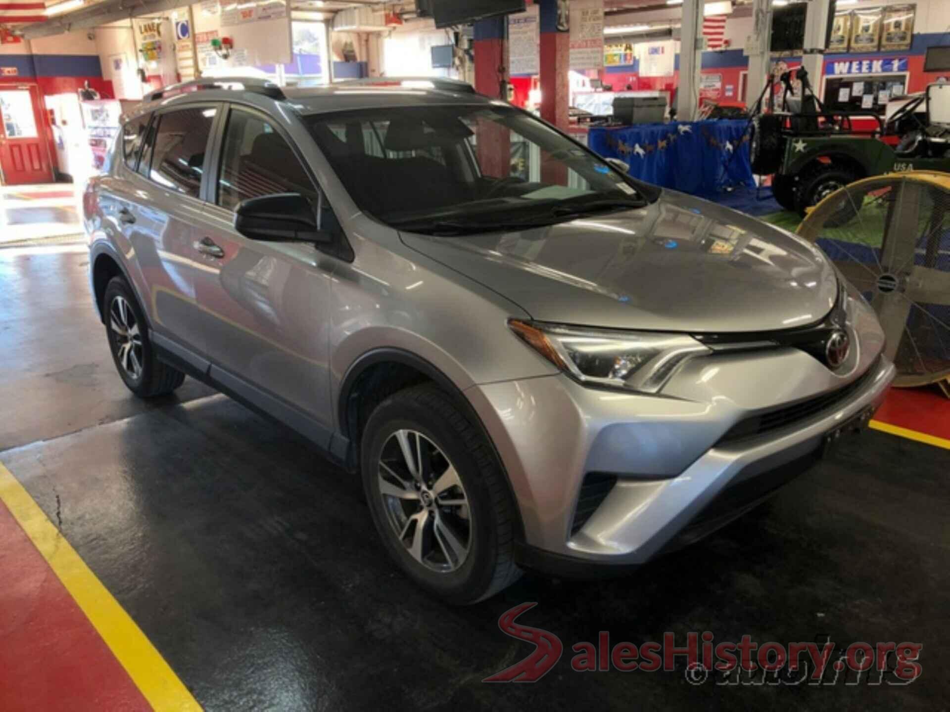 2T3ZFREV6HW340503 2017 TOYOTA RAV4