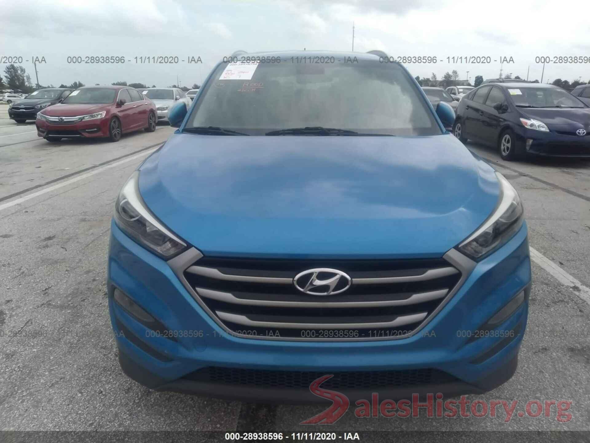 KM8J33A48HU256871 2017 HYUNDAI TUCSON