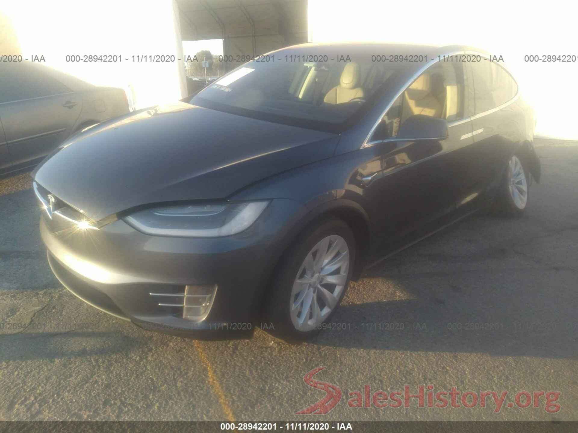 5YJXCBE27HF045624 2017 TESLA MODEL X