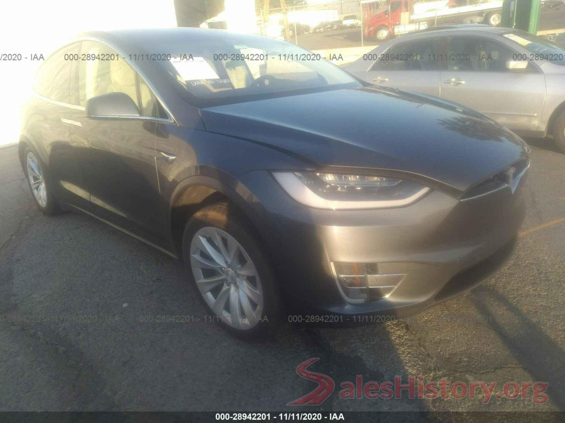 5YJXCBE27HF045624 2017 TESLA MODEL X