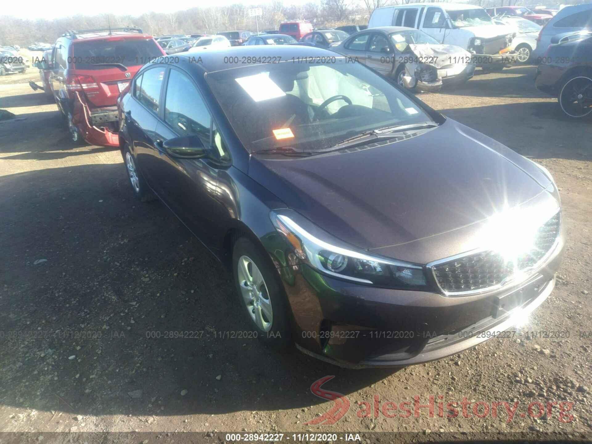 3KPFK4A79HE026980 2017 KIA FORTE