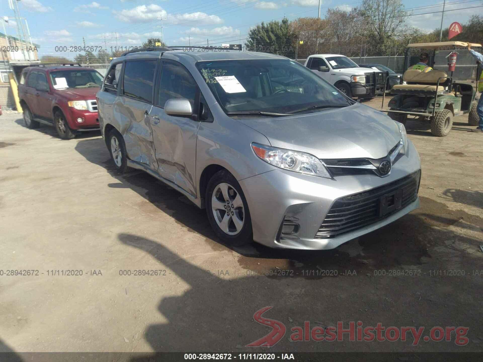 5TDKZ3DC6KS013260 2019 TOYOTA SIENNA