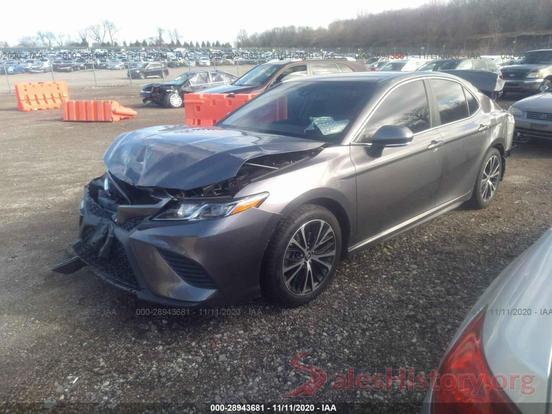 4T1B11HK9JU077814 2018 TOYOTA CAMRY