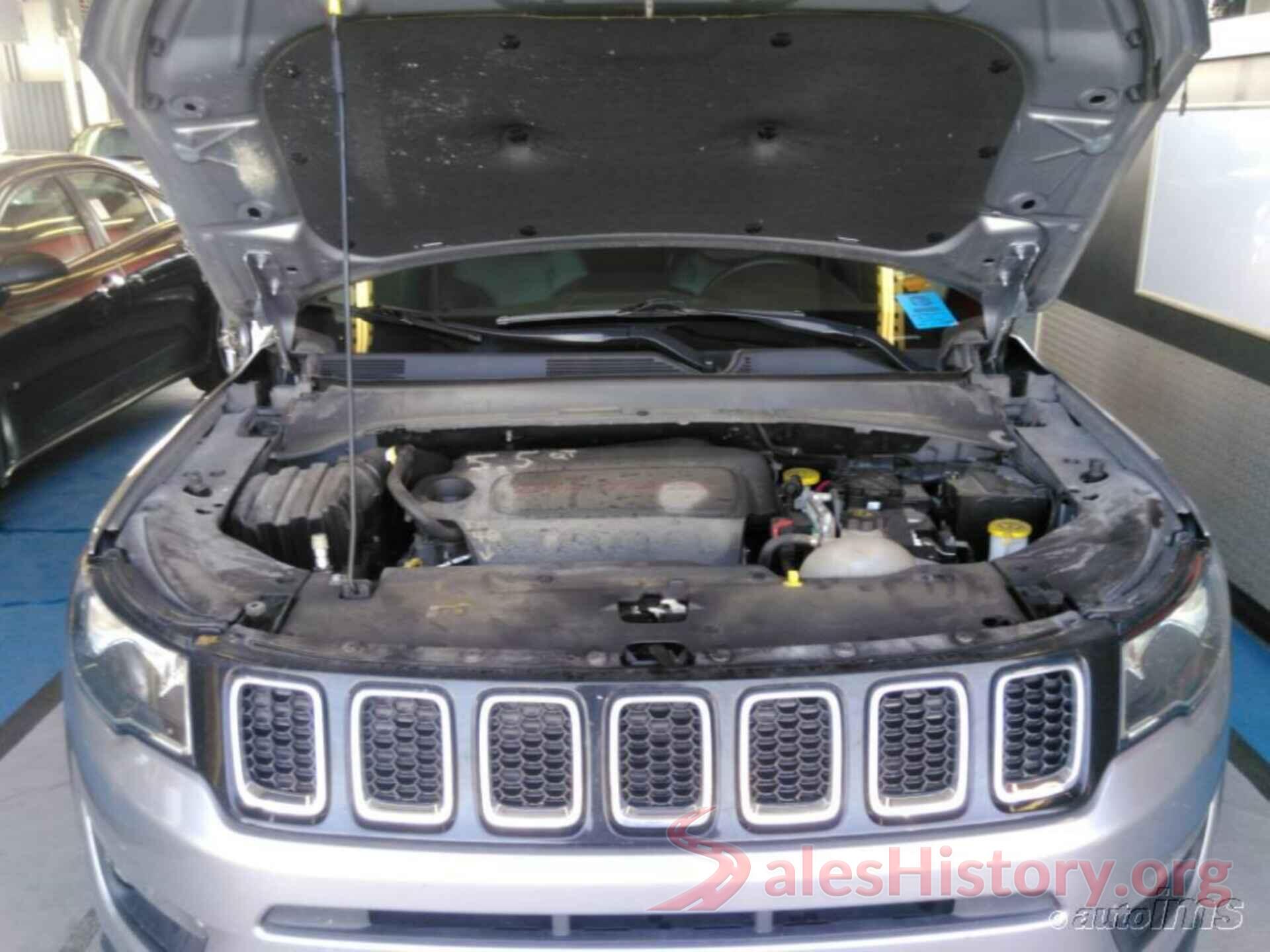 3C4NJCBB2JT467752 2018 JEEP COMPASS