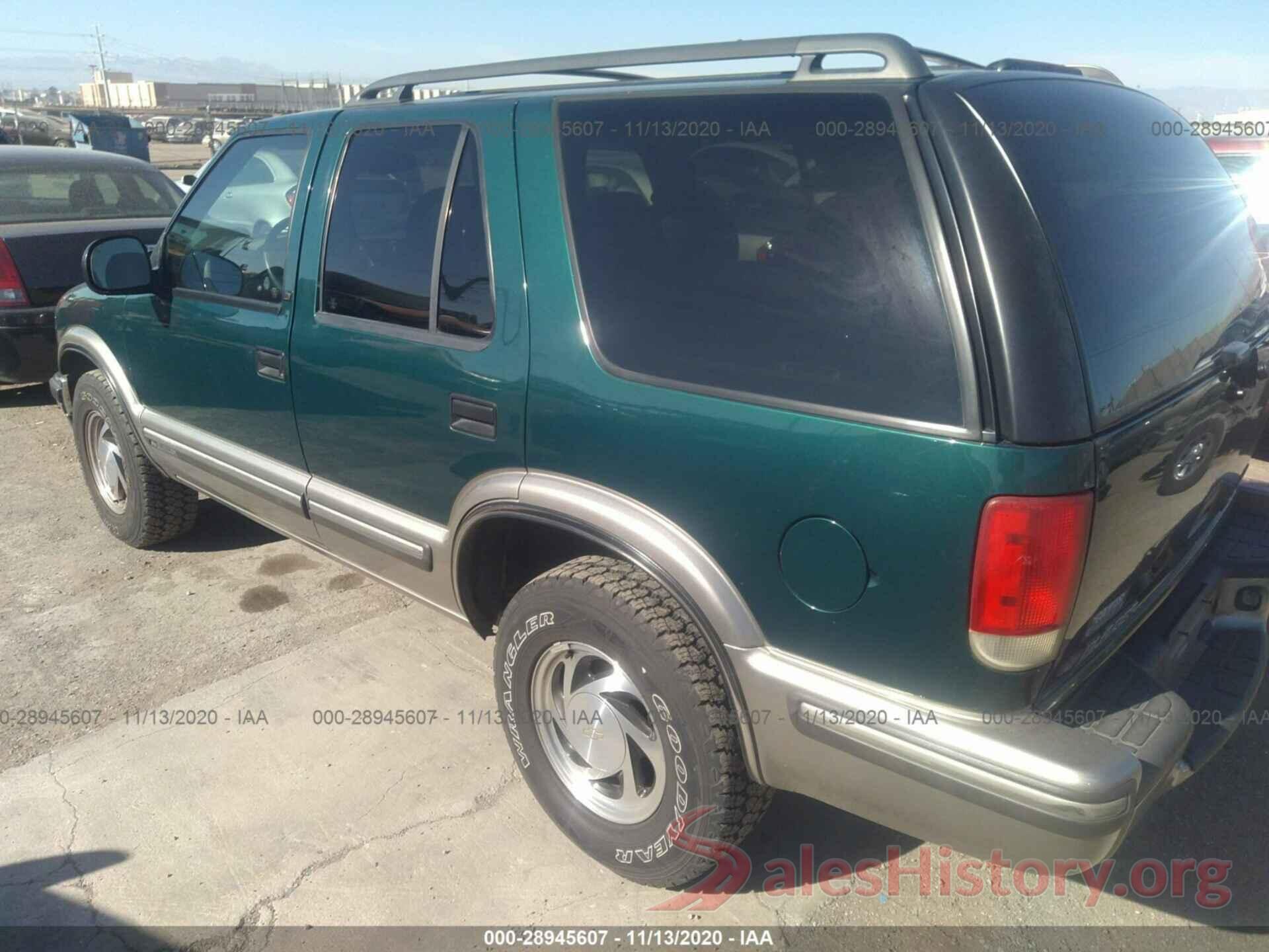 1GNDT13WXW2174368 1998 CHEVROLET BLAZER