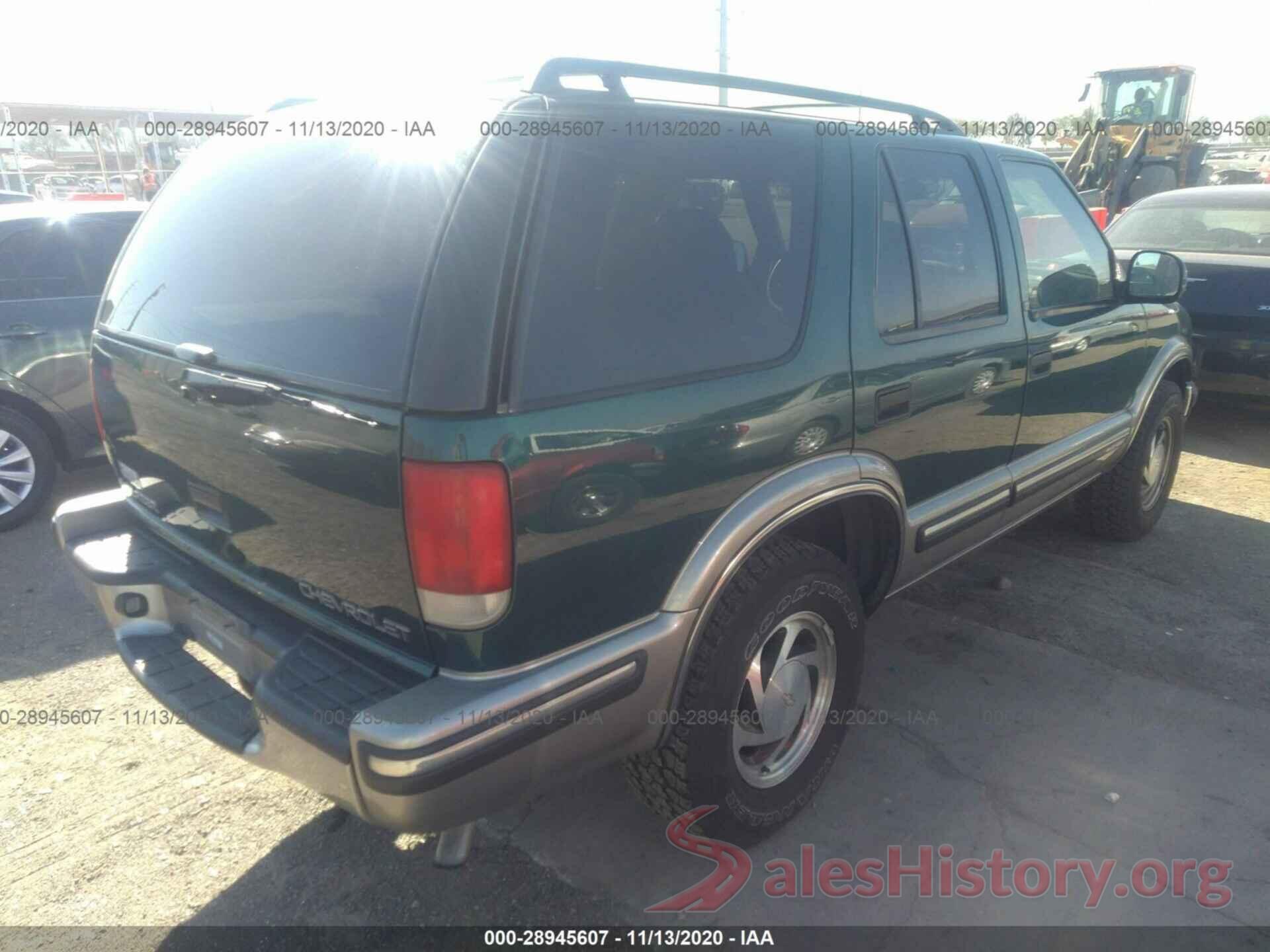 1GNDT13WXW2174368 1998 CHEVROLET BLAZER