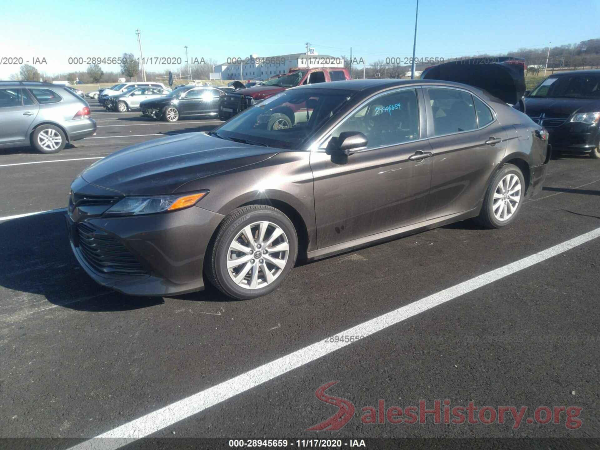 JTNB11HK8J3029601 2018 TOYOTA CAMRY