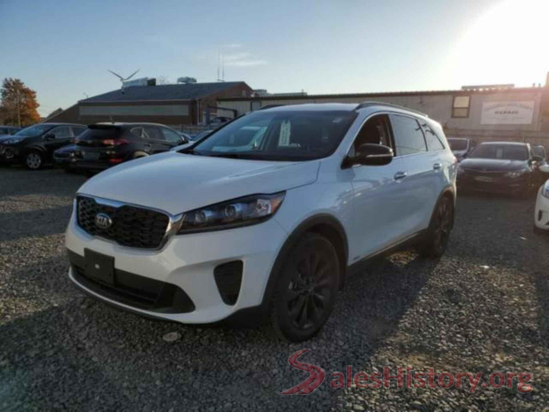 5XYPGDA50KG584926 2019 KIA SORENTO