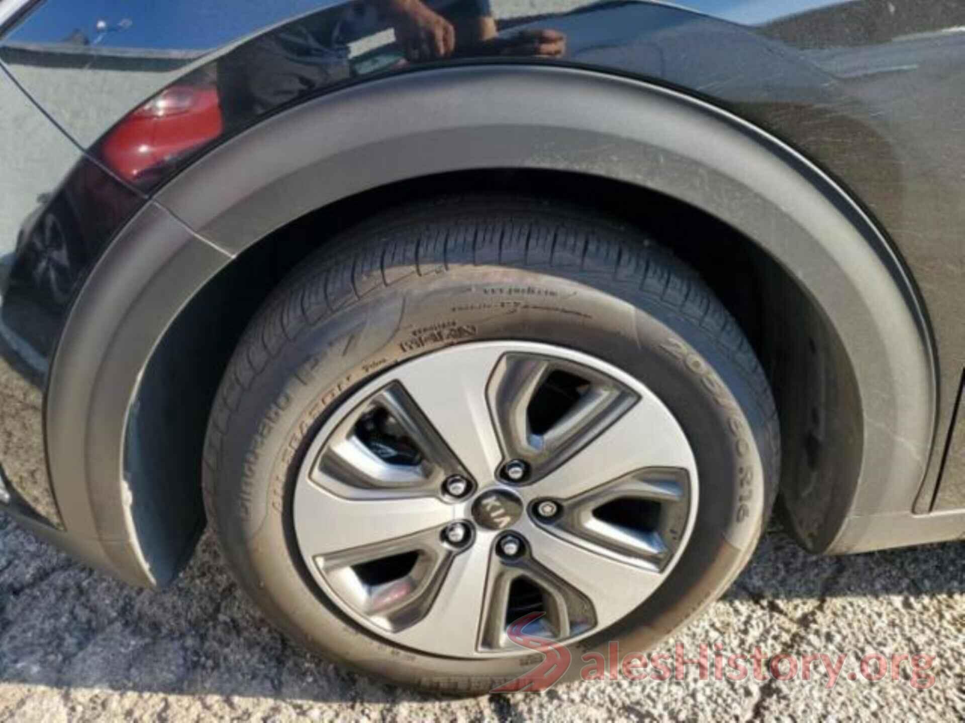 KNDCE3LC9K5221222 2019 KIA NIRO