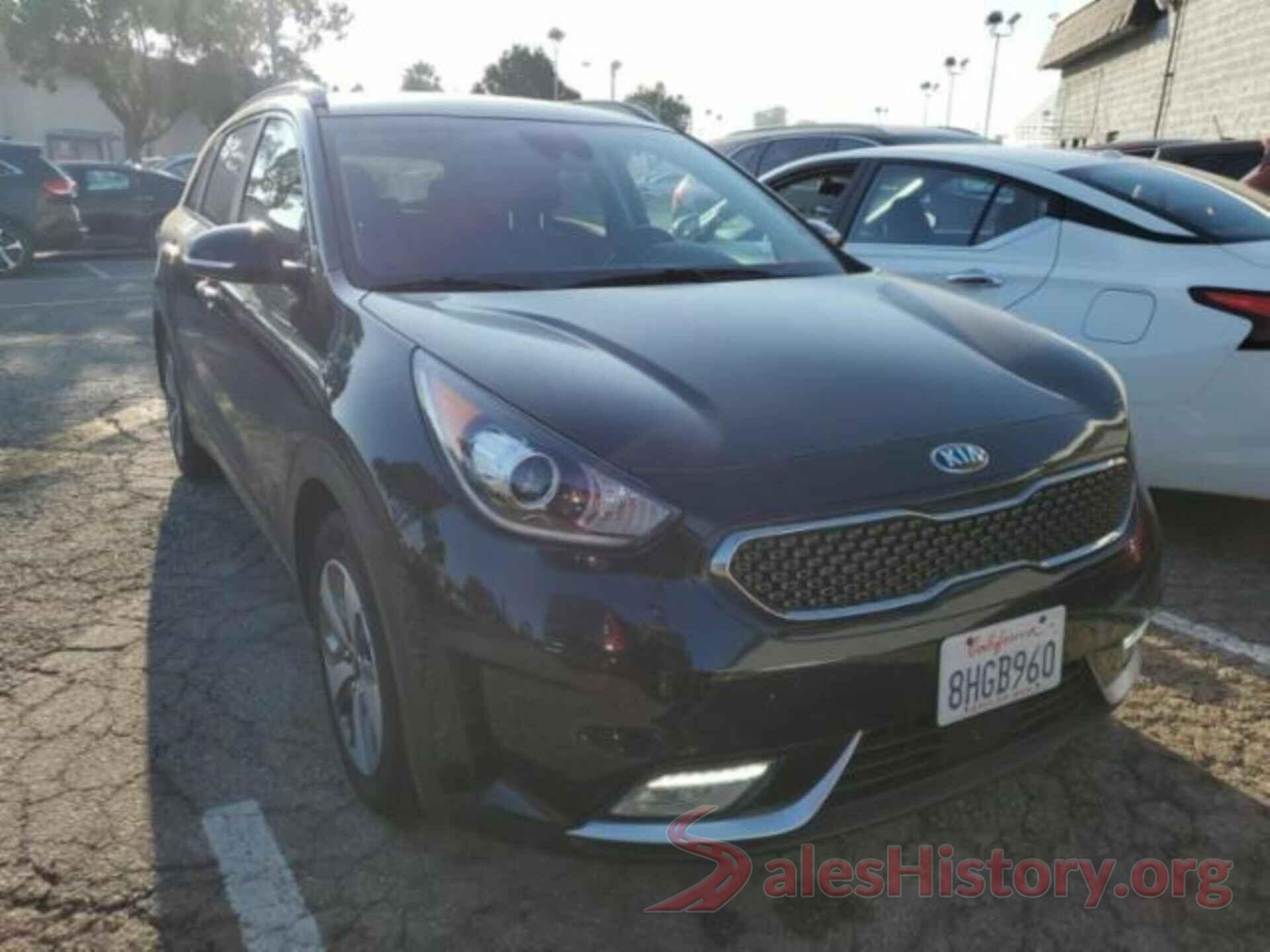 KNDCE3LC9K5221222 2019 KIA NIRO