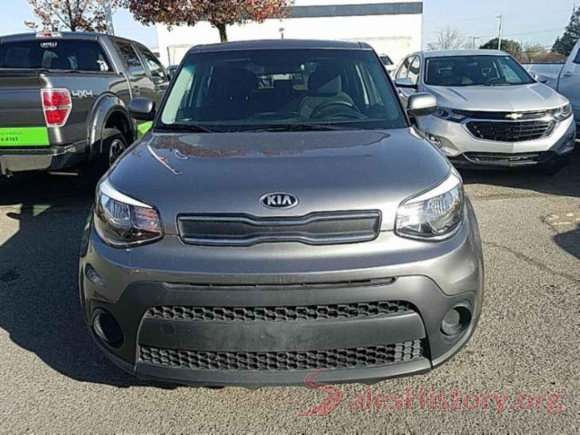 KNDJN2A24J7549517 2018 KIA SOUL