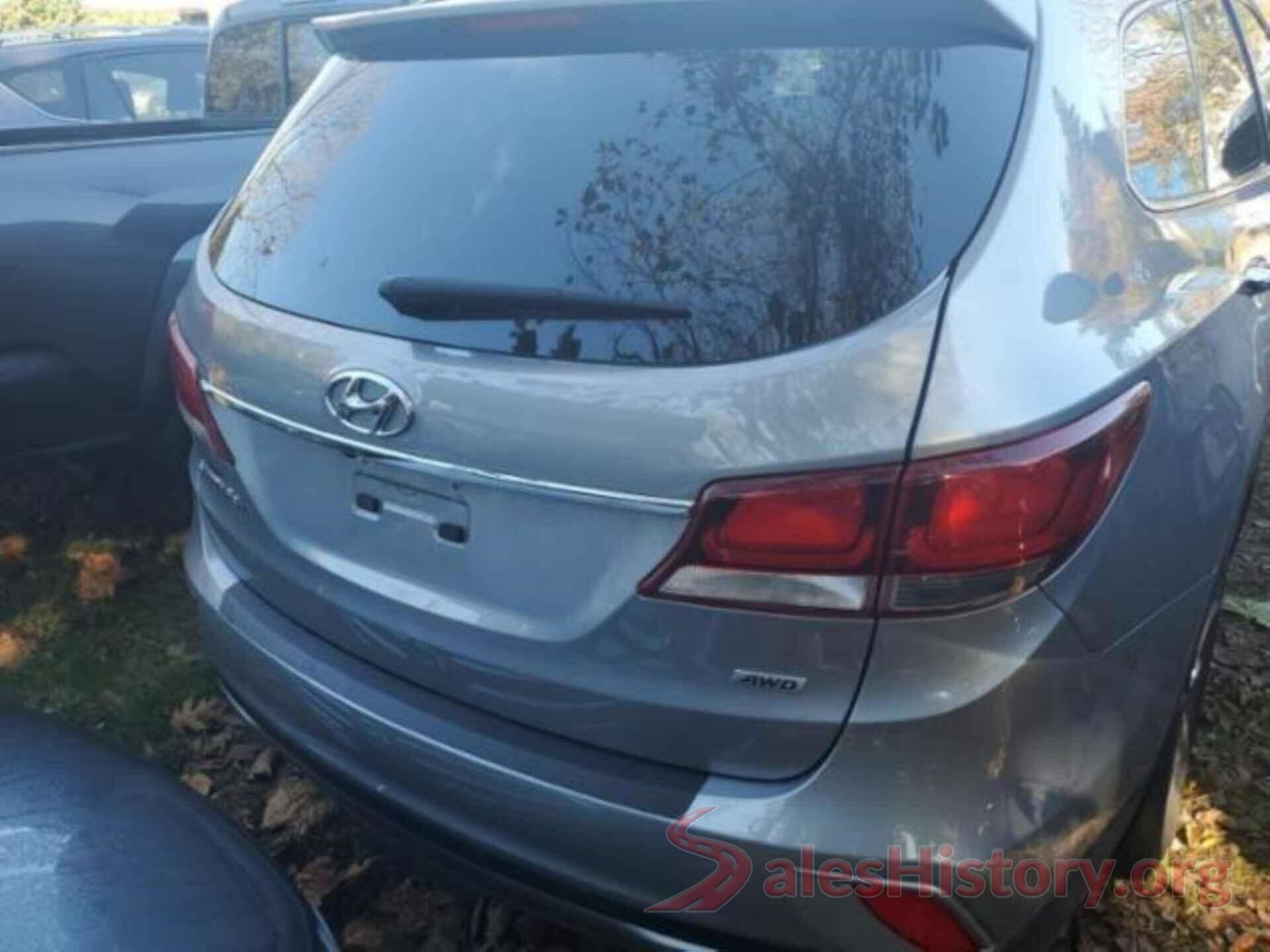 KM8SNDHF8JU288432 2018 HYUNDAI SANTA FE