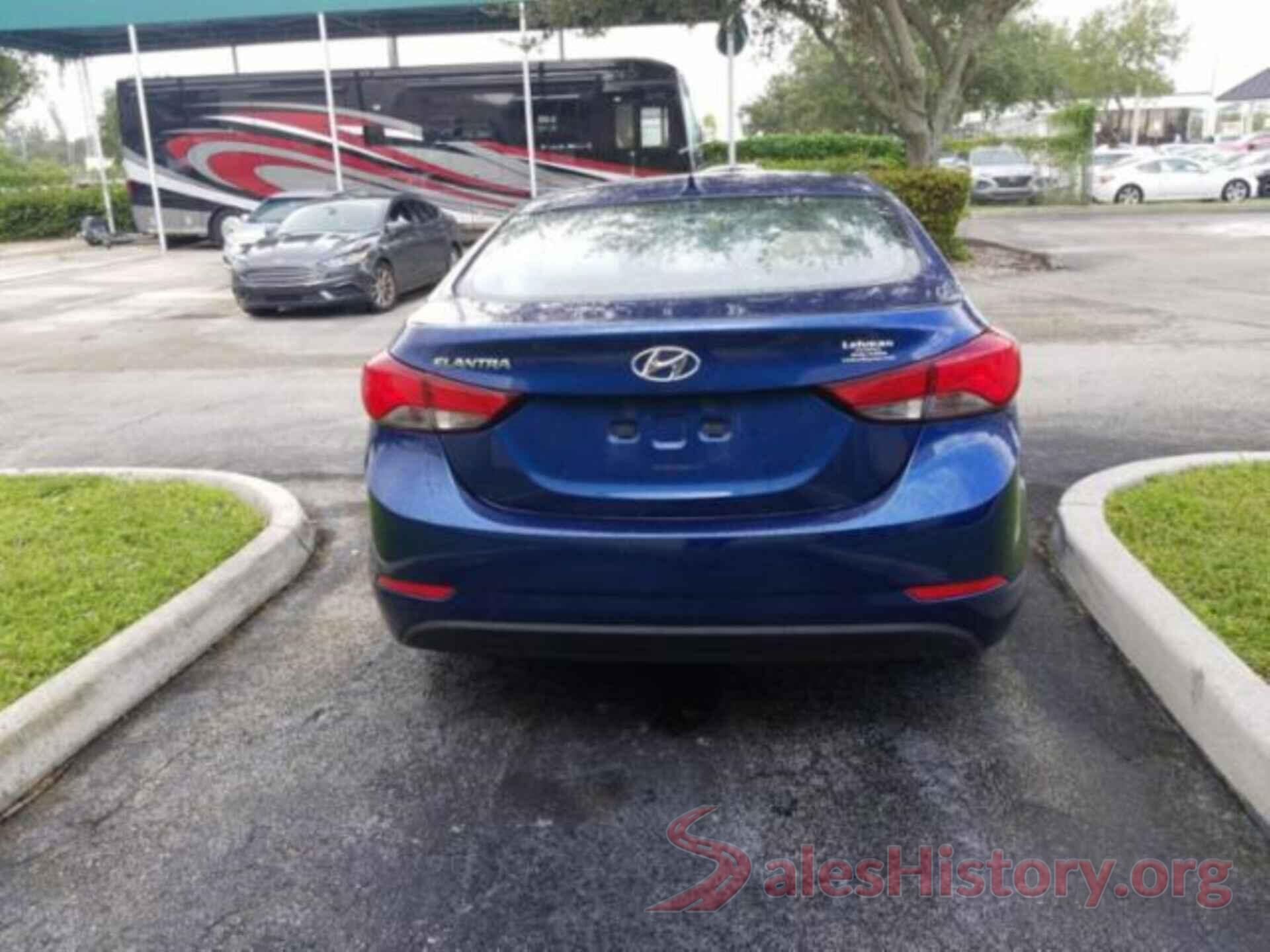 5NPDH4AEXGH763619 2016 HYUNDAI ELANTRA