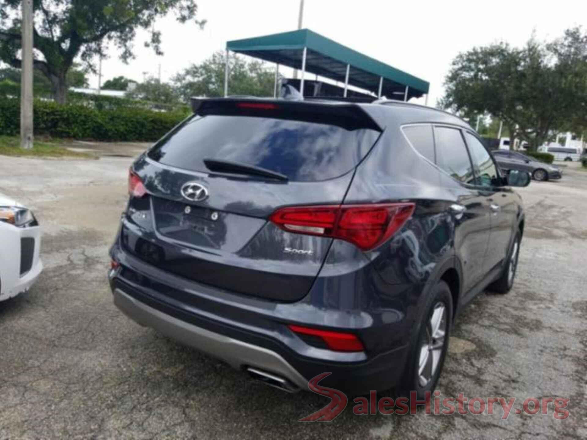 5XYZU3LB8JG505841 2018 HYUNDAI SANTA FE SPORT