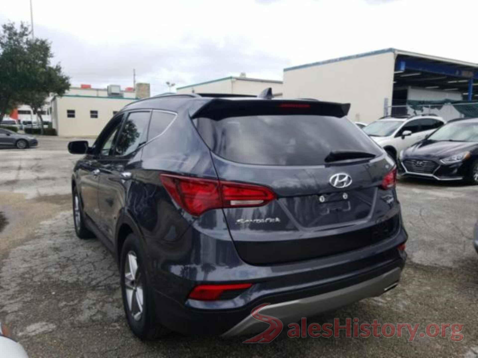 5XYZU3LB8JG505841 2018 HYUNDAI SANTA FE SPORT