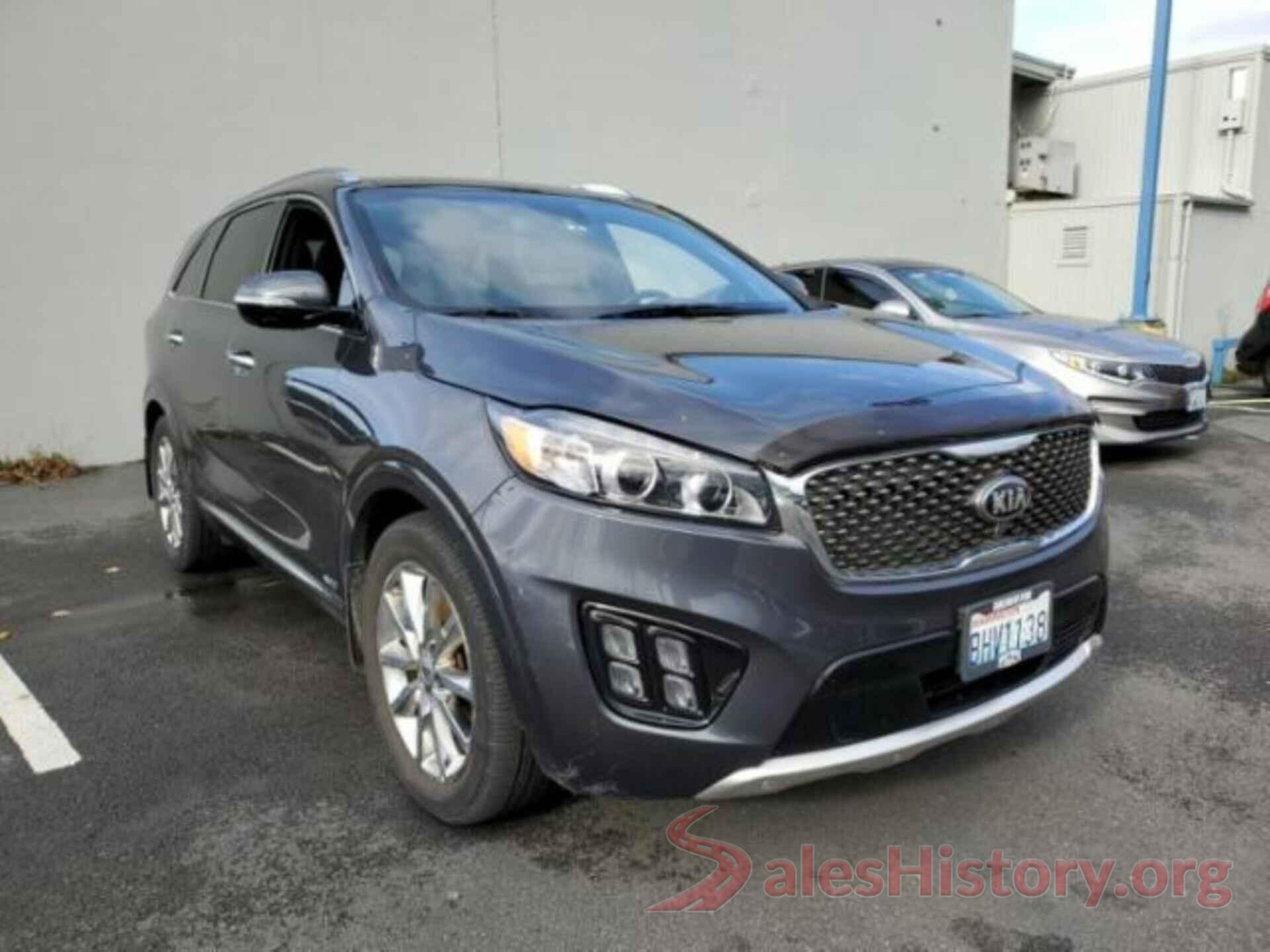 5XYPKDA52JG348758 2018 KIA SORENTO