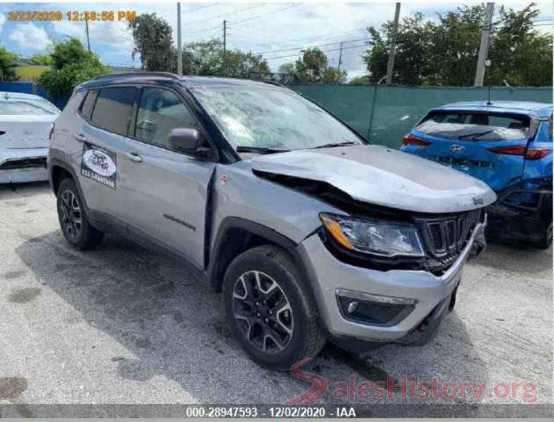 3C4NJDDB2KT668104 2019 JEEP COMPASS