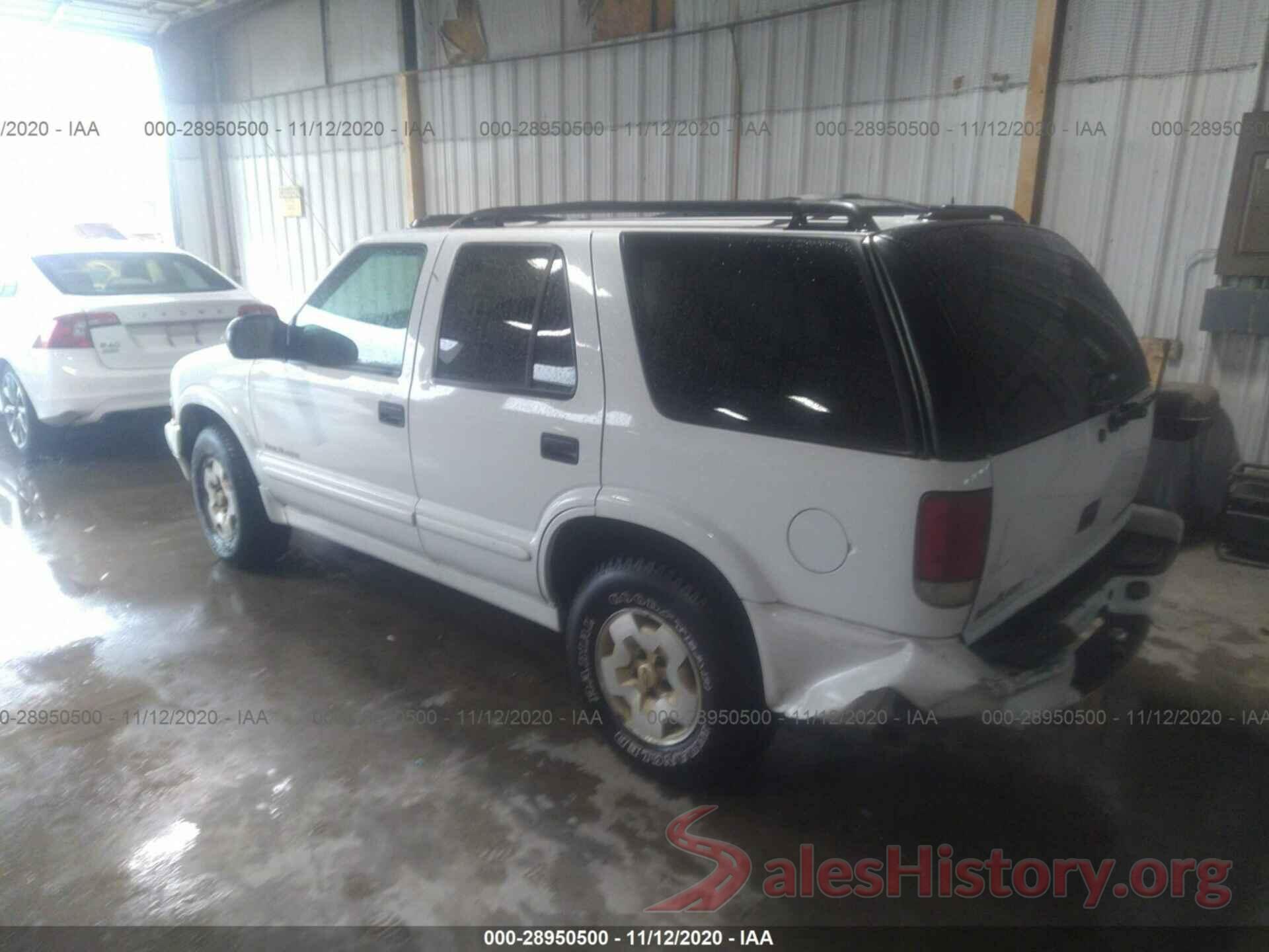 1GNDT13W712113519 2001 CHEVROLET BLAZER