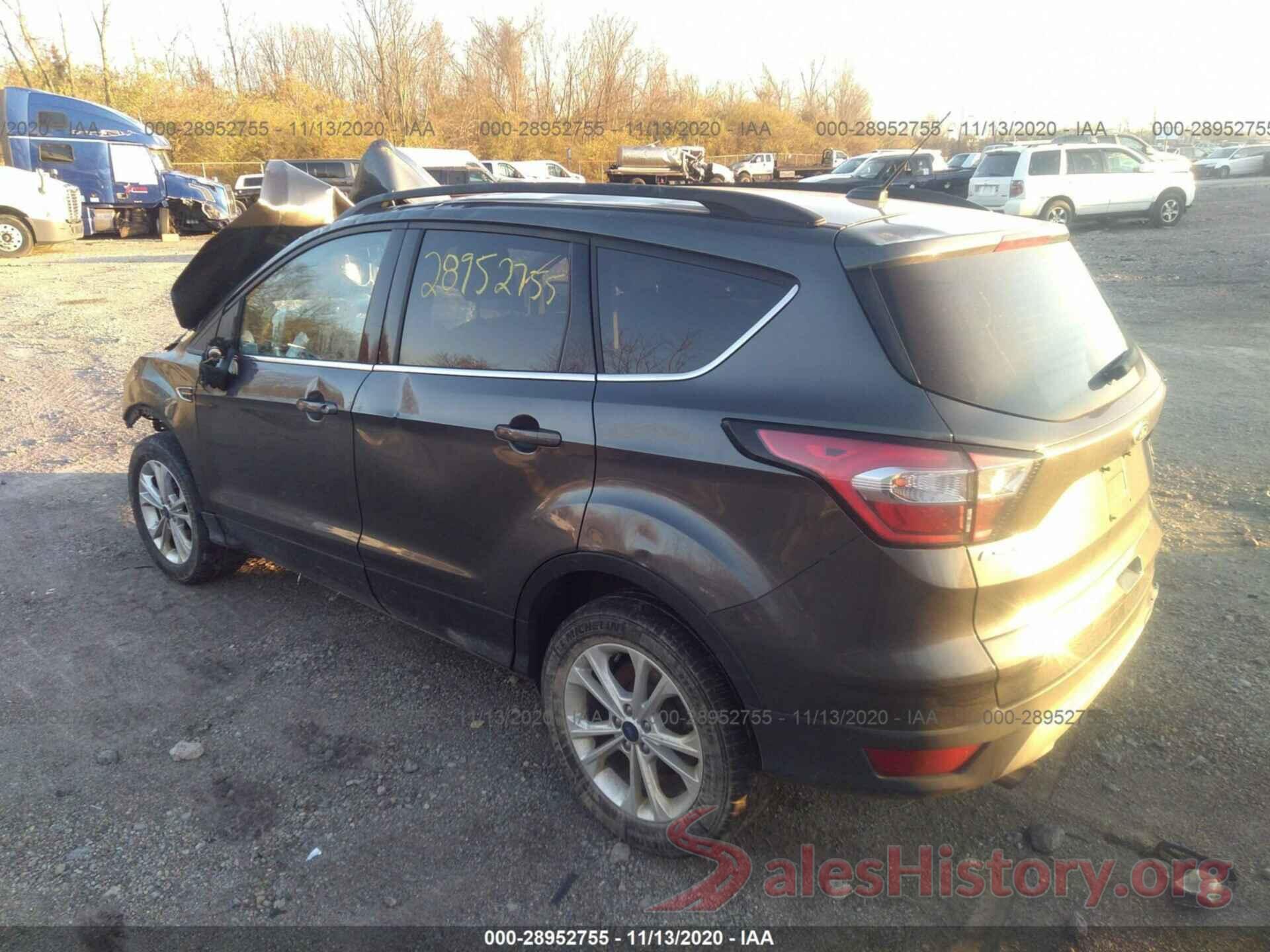 1FMCU9GD5JUB23507 2018 FORD ESCAPE