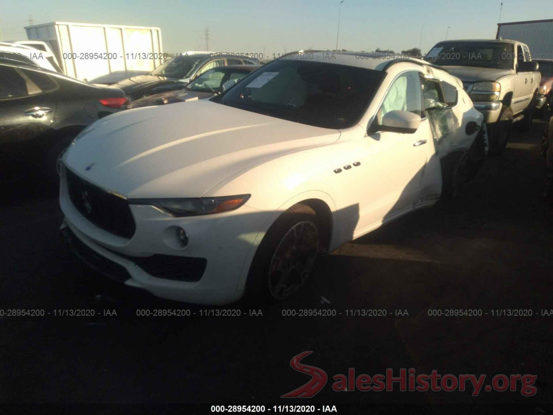 ZN661XUS8HX261759 2017 MASERATI LEVANTE