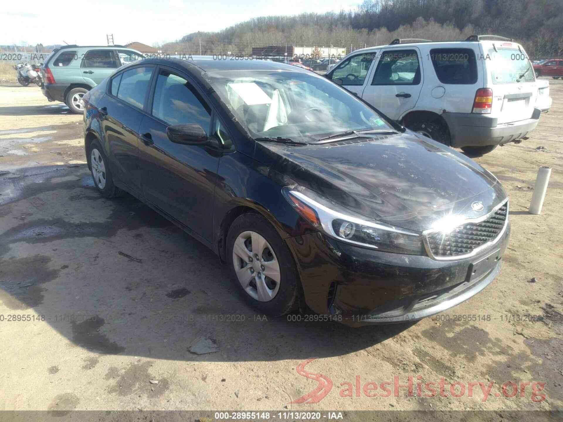 3KPFK4A77HE153582 2017 KIA FORTE