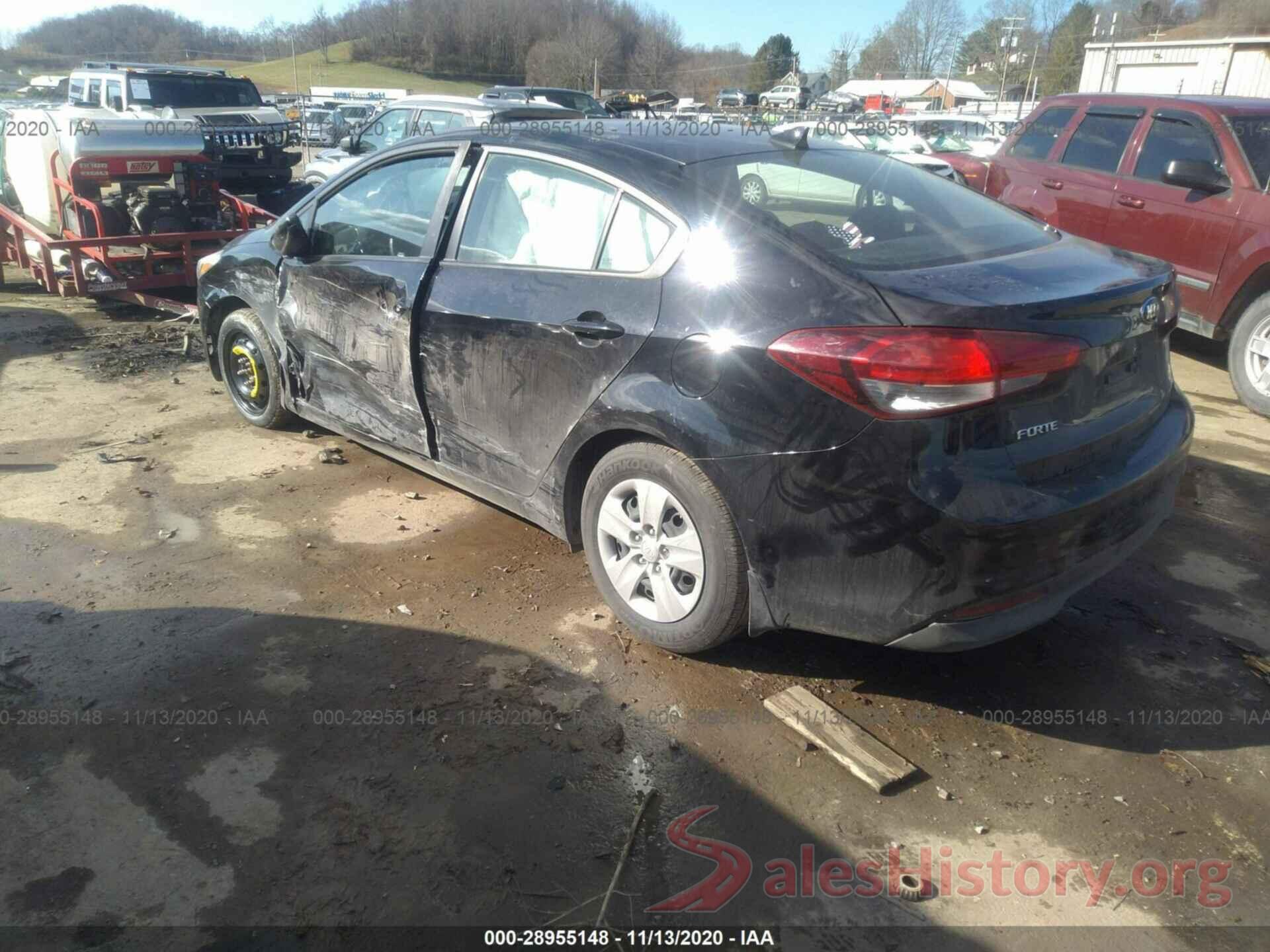 3KPFK4A77HE153582 2017 KIA FORTE