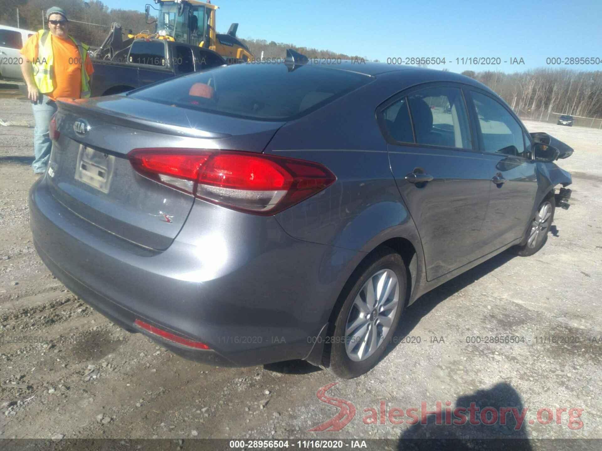 3KPFL4A77HE061398 2017 KIA FORTE