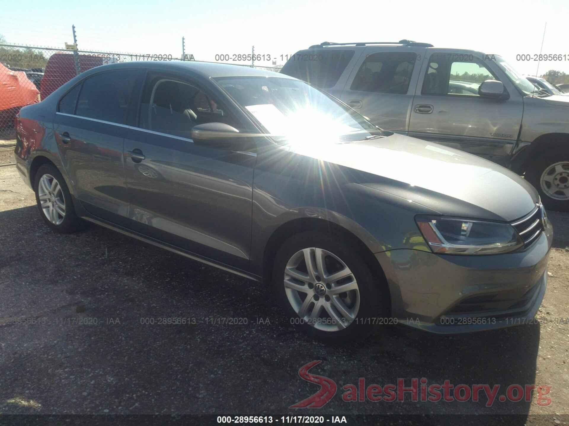 3VW2B7AJ1HM211720 2017 VOLKSWAGEN JETTA