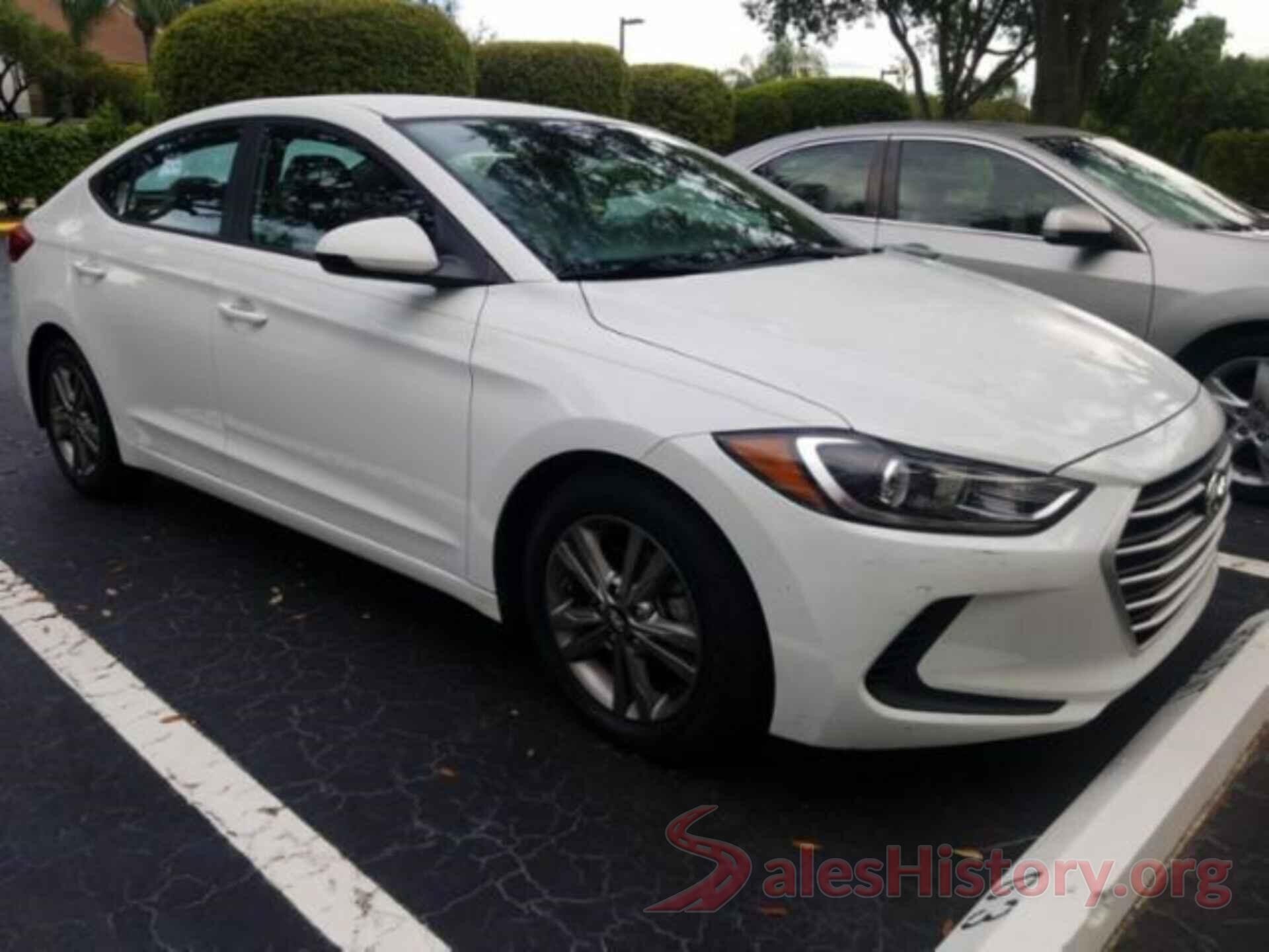 5NPD84LF9JH223689 2018 HYUNDAI ELANTRA