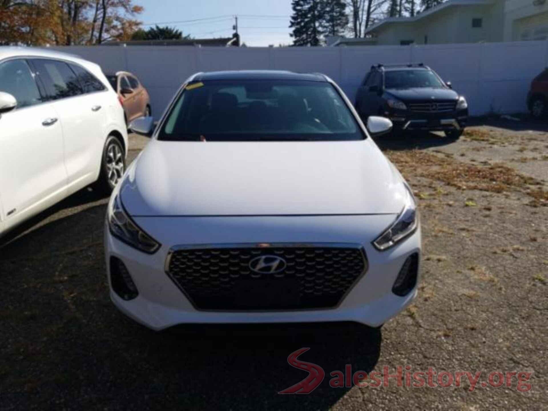 KMHH35LE3JU009389 2018 HYUNDAI ELANTRA GT