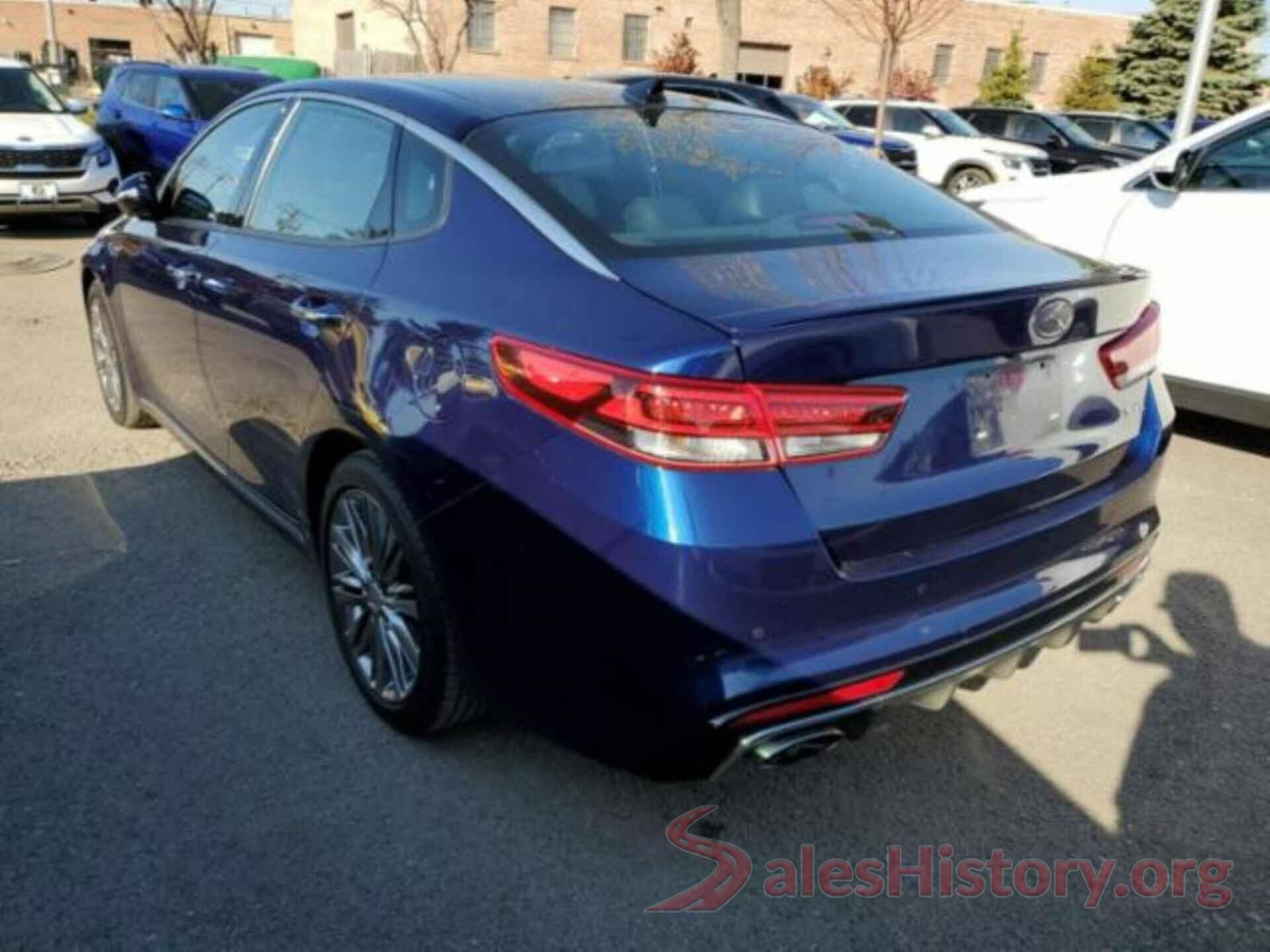 5XXGV4L28HG168242 2017 KIA OPTIMA