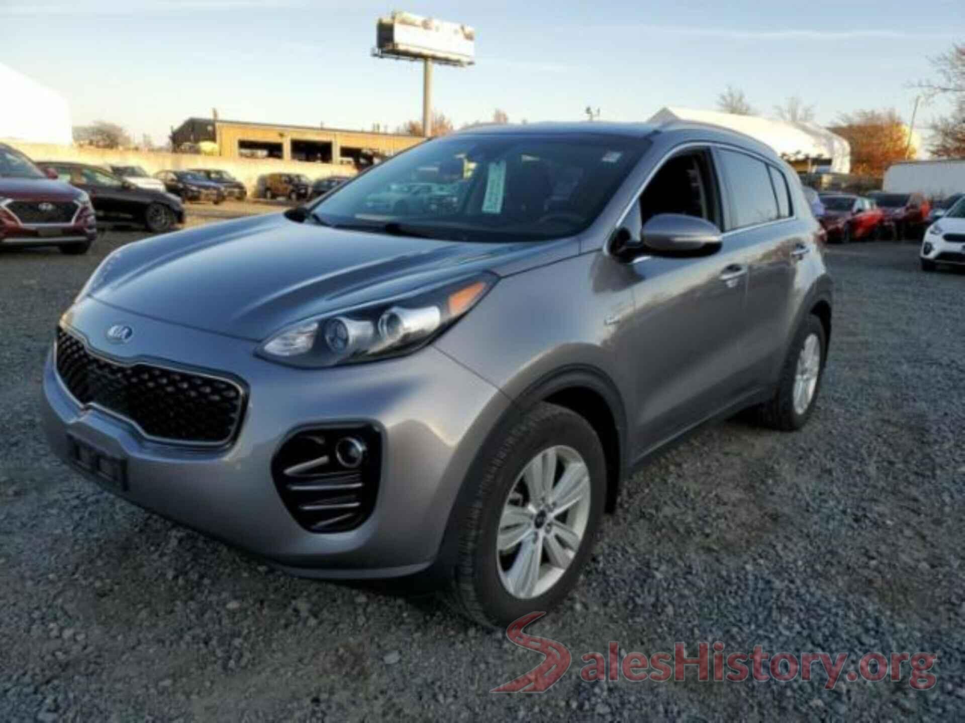 KNDPMCAC5J7304897 2018 KIA SPORTAGE